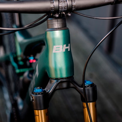 Bicicleta E-Bike BH Ilynx Race Carbon 7.7 2Exmag Gen2 - 540Wh