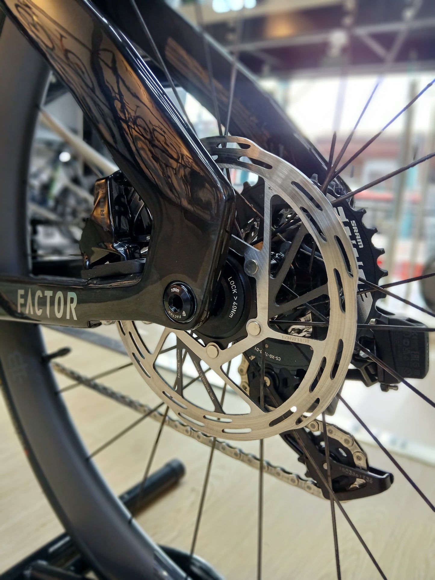 Bicicleta Usada Factor Hanzo Force V2